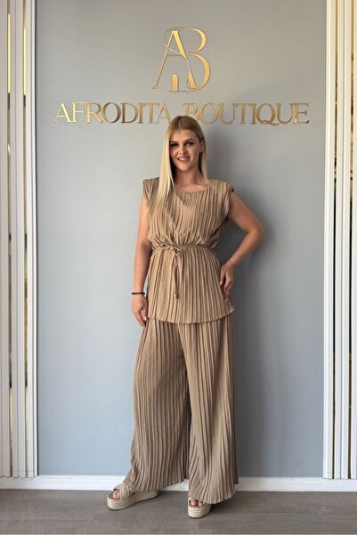 Afrodita Boutique Shakira set