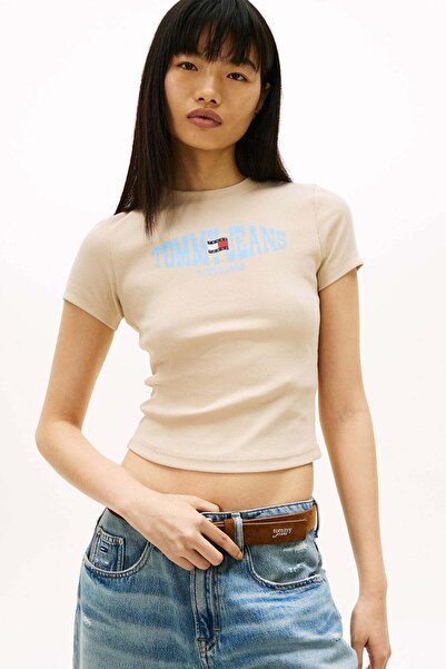 Tommy Jeans Kadın Tişört-DW0DW22272