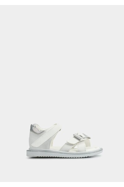 Kiddo White Girl's Flat Sandals