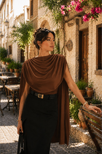 legends butik Kadın Drapeli Pelerin Kol Çıtçıtlı Body Bluz – Şık ve Modern Ta...