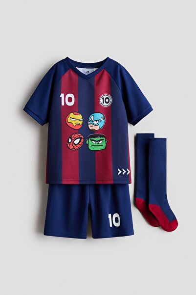 H&M 3 Parçalı Baskılı Futbol Seti
