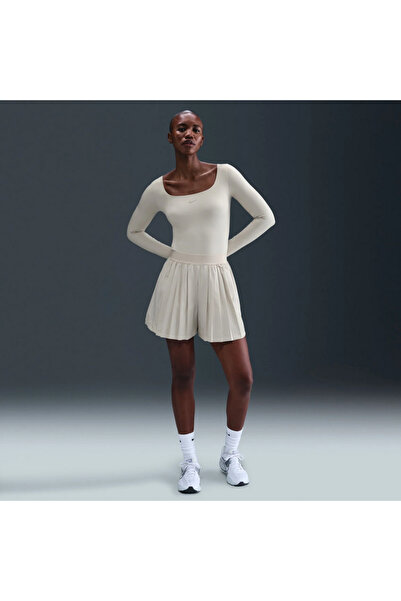Nike Perfe,ct Stret,ch Dri-FIT Ple,ated Short Kadın Şort(yousports)