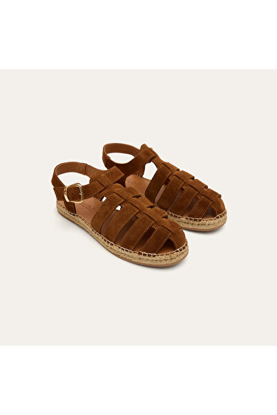 Mudo Women's Tan Color Ankle Buckle Sandals