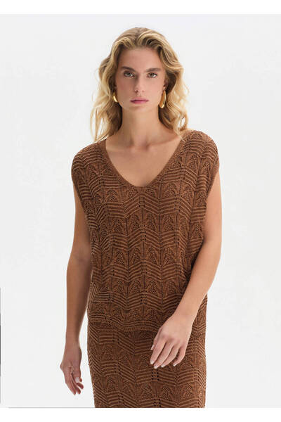 Knitss Top din tricotaj cu decolteu în V și detalii tricotate, de culoare bronz