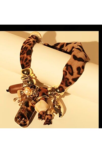 Enanice Leopard Fabric Necklace