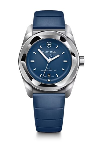 Victorinox Mens Watch 242053, Quartz, 39mm, 10ATM