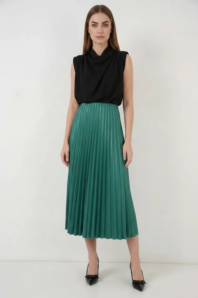 buğrahayalin Women's Draped Collar Standard Pleated Green Skirt