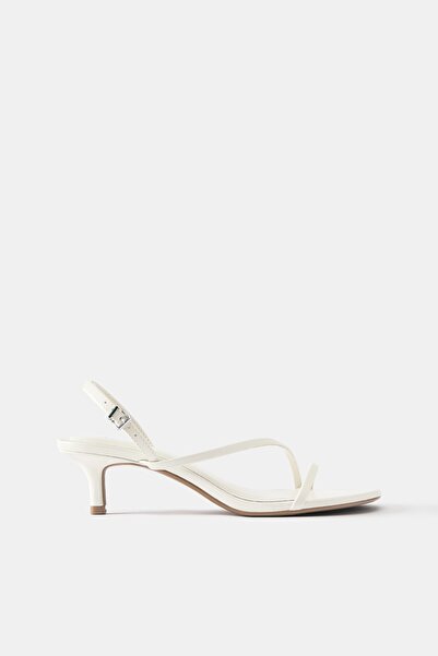Pull & Bear Bantlı topuklu sandalet
