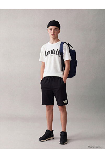 LC Waikiki Esvab • Modern & Distinctive London Printed Boys' Shorts Set