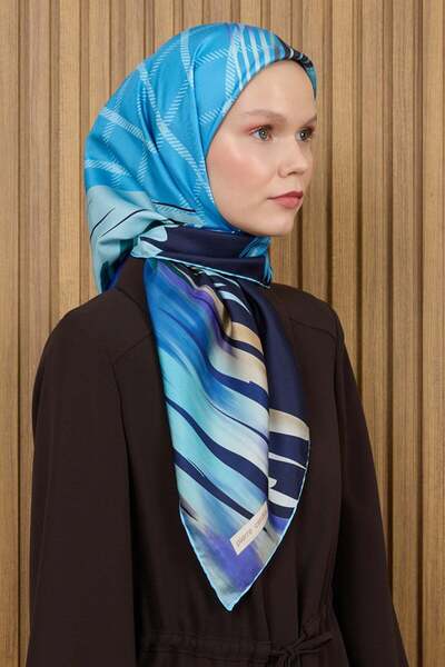 Pierre Cardin وشاح حريري - ربيع وصيف 2026 - 9151230-322 - سورا