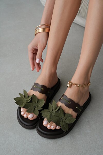 selin shoes Violea Flower Accessory Flat Sole Women's Slippers - Brown/Khaki