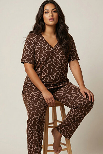 Siyah İnci Brown Patterned Large Size Oversized Viscose Knitted Pajama Set