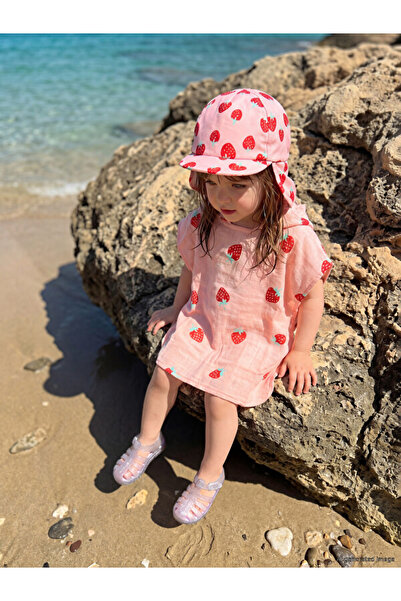 LC Waikiki Esvab • Modern & Distinctive Strawberry Printed Baby Girl Poncho T...