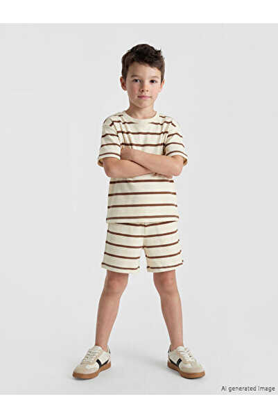 LC Waikiki Esvab • Modern & Distinctive Striped Boys' Shorts Set