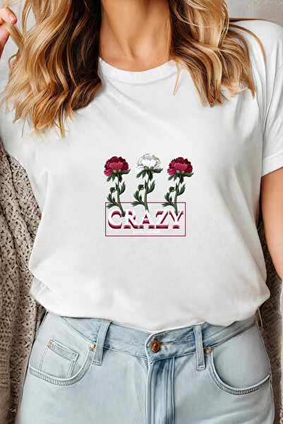 Sarah's Boutique Women's T-shirt – 100% cotton – Crazy Flowers