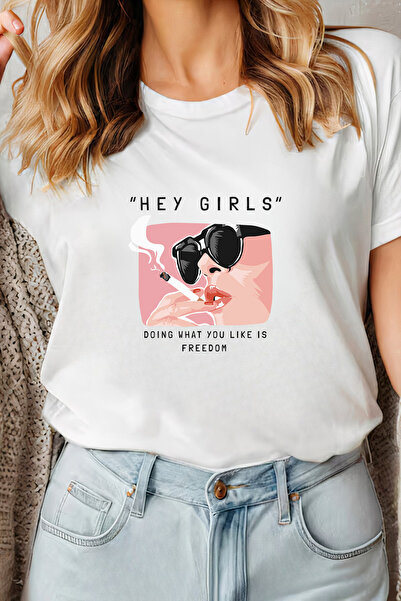 Sarah's Boutique Women's T-shirt – 100% cotton – Hey Girls