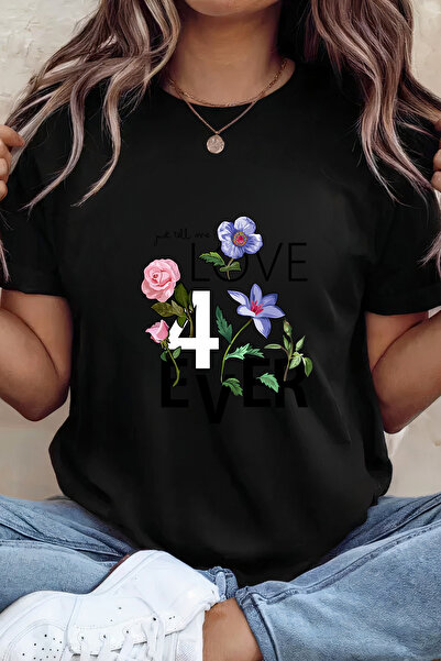 Sarah's Boutique Women's T-shirt – 100% cotton – Love Forever