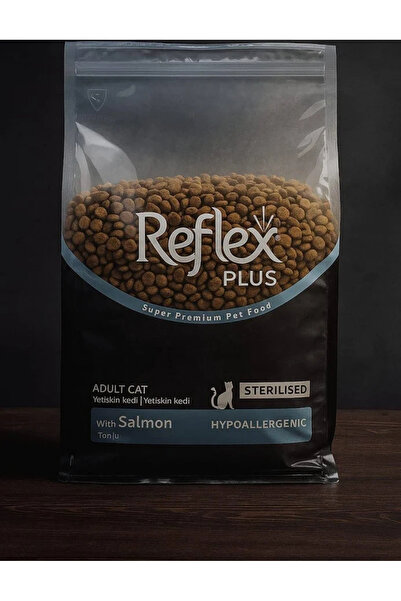 Reflex Plus Somonlu 1 kg Kısırlaştırılmış Yetişkin Kedi Maması