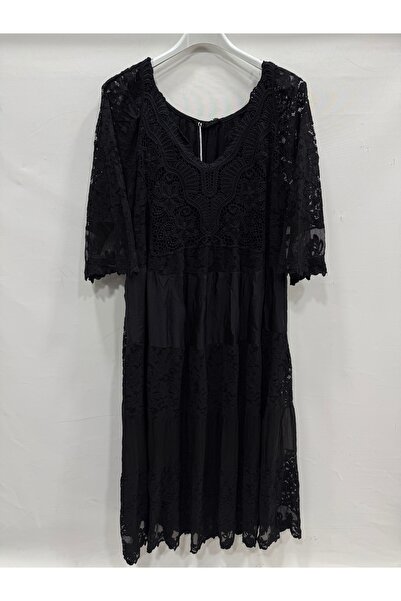 della moor Black Italian Lace Short-Sleeved Long Silk Dress with Lining, Size...