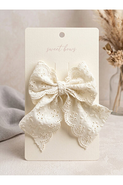 Laria Women's Lace Laced Vintage Hair Clip