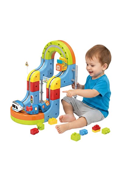 Noname Magnetic Track Train Top Bottom Set , 3D Circuit with Train and Ma...
