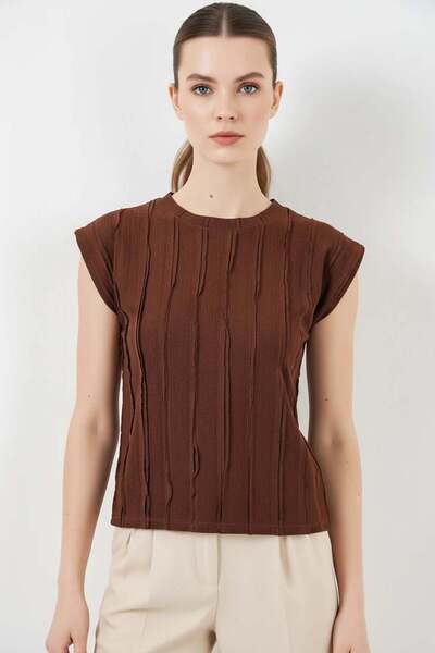 Generic Brand Women's Zero Sleeve Textured Brown Blouse