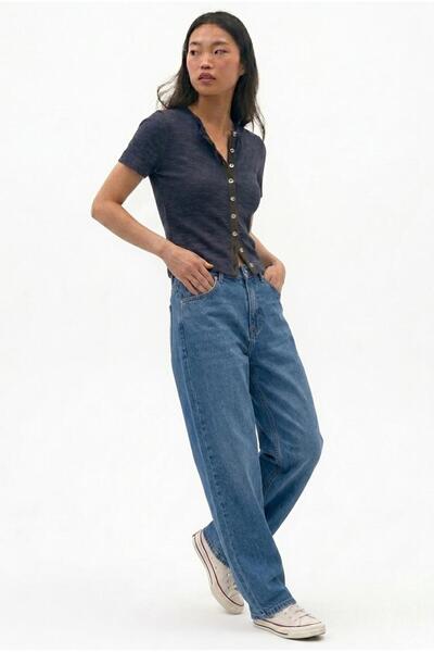 MC Company Women's Navy Blue Slim Fit Cotton Lycra Fabric Buttoned Short Slee...