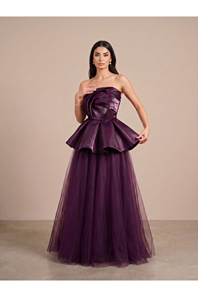 DVNA Lilac Luxury Evening Dress with Chantilly and Tulle Peplum Design
