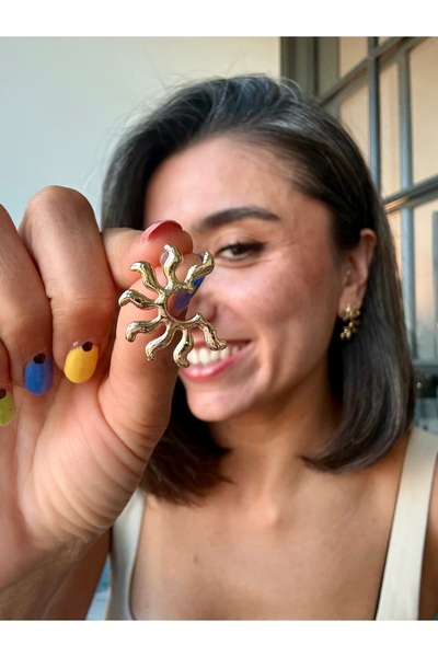 Merishe Jewerly Gold Half Sun Antiallergic Non-Tarnish Steel Earrings