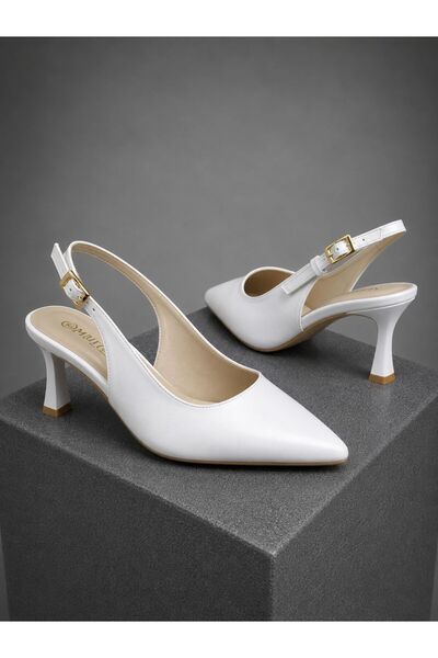 moun shoes Women's White Patent Leather Stiletto with Buckle Detail