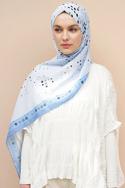 Madame Polo شال من الحرير الإيطالي بنقشة البولكا دوت - أزرق
