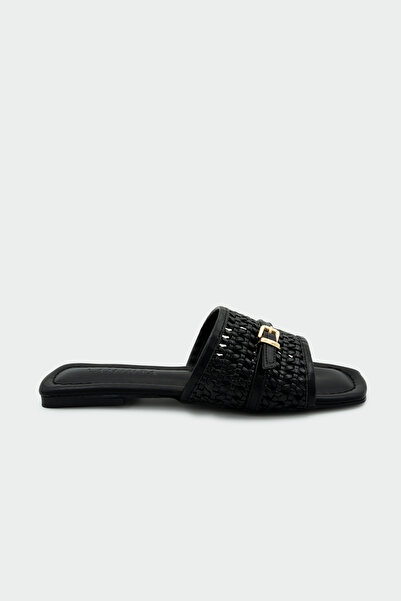 LAMİNTA Elara Braided Buckle Detailed Women's Black Flat Slippers