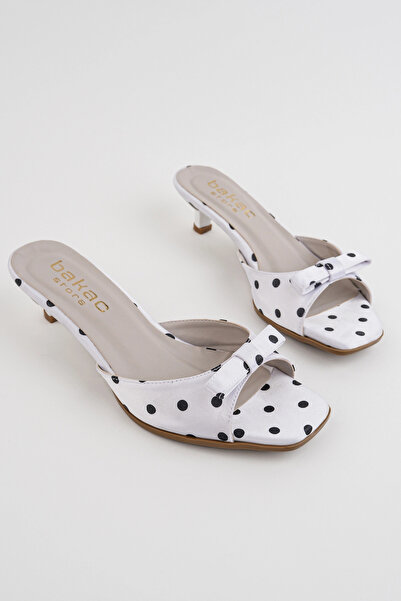 bakac store Amelie White Polka Dot Bow Detailed Heeled Slippers