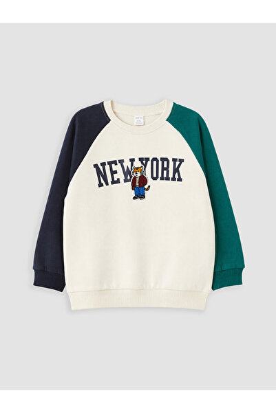 LC Waikiki Beige New York Printed Boys' Sweatshirt