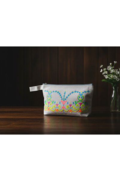 Vogue Visage Neon Heart Folk Hand-Painted Canvas Pouch
