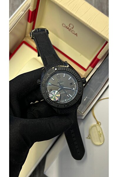 watchee Master quality automatic watch.