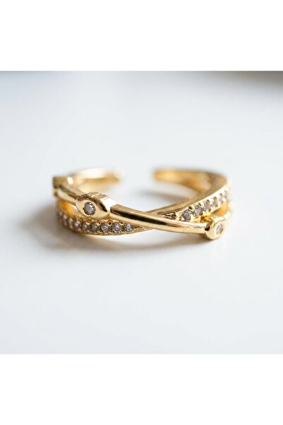 ILSA Buckle Detailed Zirconium Stone Cross Band Ring