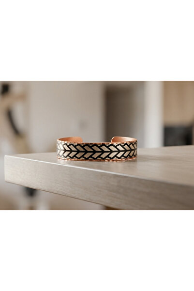Erol Bakır Copper Arrow Pattern Geometric Adjustable Cuff Bracelet