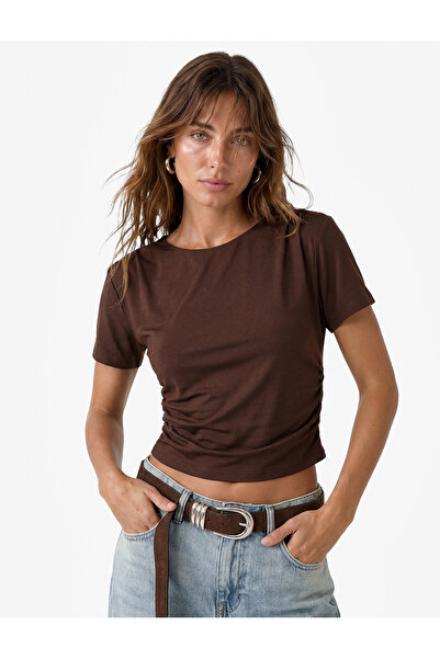 Koton Drape Detailed Slim Fit Crew Neck Short Sleeve Crop T-Shirt