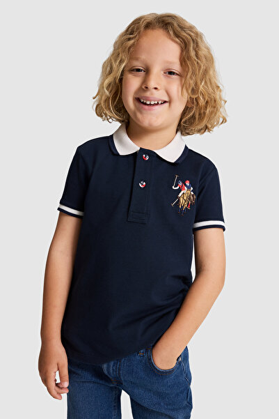 U.S. Polo Assn. تي شيرت أساسي للأولاد بياقة بولو باللون الأزرق الداكن 5032009...