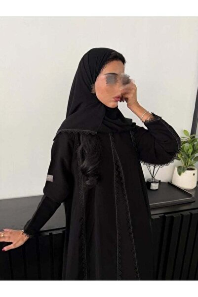 HYX Lavina Abaya — Born Graceful, Made to Be Remembered
