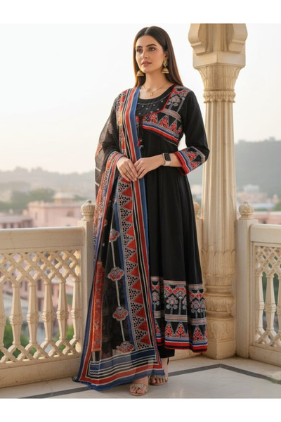 MYSMAR Black Cotton Ethnic Motif Anarkali Kurta Set - FFT8612 | Black
