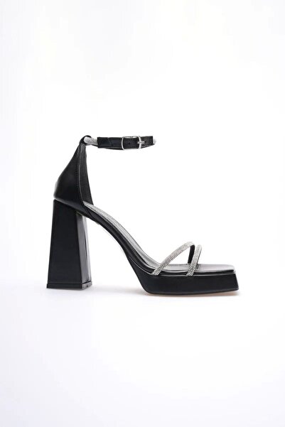 Mulini Women's Black Heeled Sandals Tr12My01A