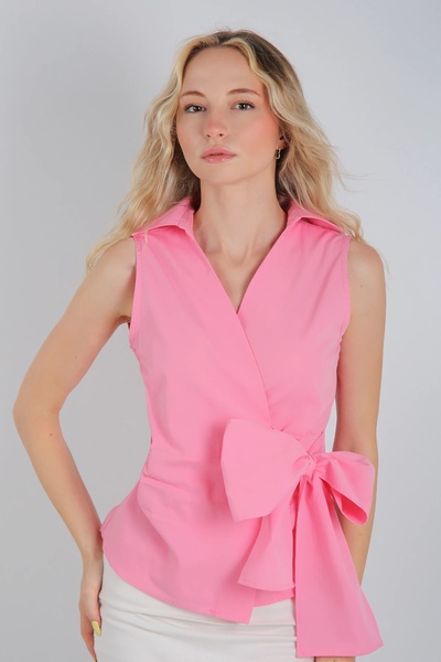 Veni Life Women's Double-Breasted Collar Sleeveless Shirt with Bow Tie at the...
