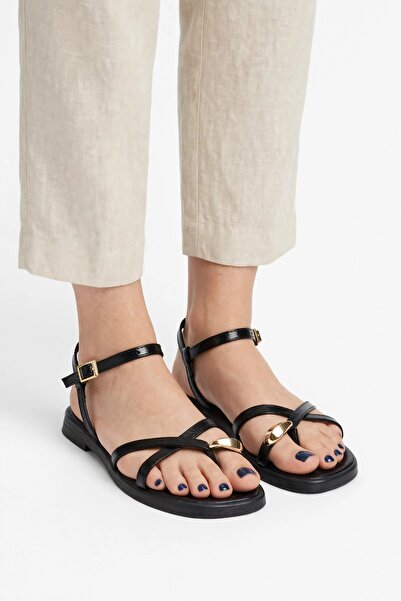 Tomato Bags Women's Black Gold Ring Detailed Cross-Strapped Flat Sole Summer ...