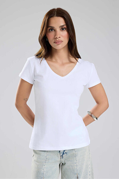 tw3 Women's V-Neck Knitted Fabric Basic T-Shirt