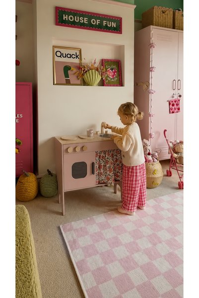 ETERNAL SUNSHINE Wooden Toy Educational Kitchen Set Children's Kitchen Pink Floral Curtain with Sink and Stove Montessori