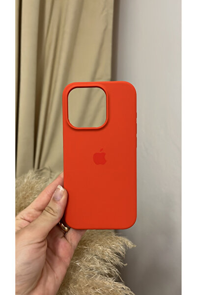 İphone 15 Pro Uyumlu İçi Kadife Logolu Silikon Kılıf