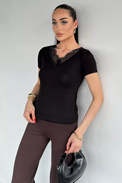 Aryena Black Women's V-Neck Lace Body Blouse