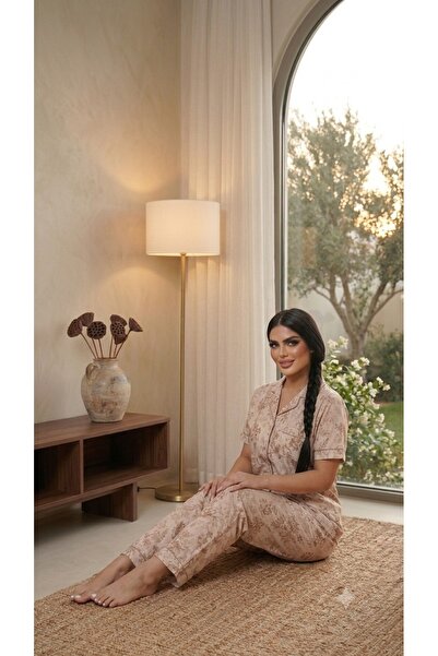 LaFont طقم بيجامة نسائية أنيق ومريح للاستخدام اليومي ذات الوان رايعه